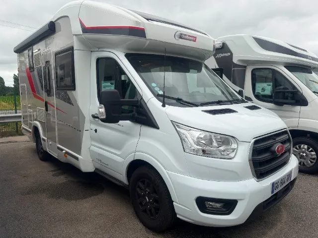 Camping-car occasion – Profilé — Camping-car profilé