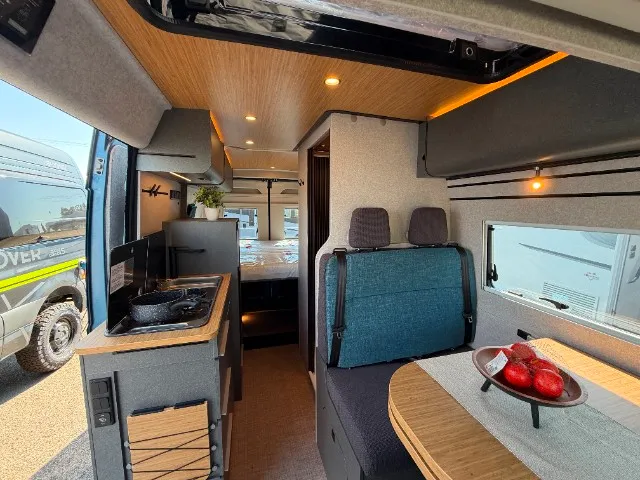 Fourgon aménagé - Hymer - Redwood 601 - 2027
