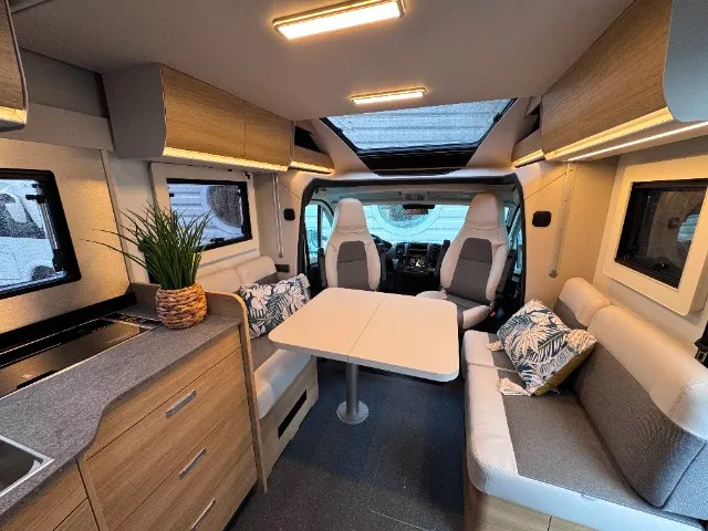 Camping-car - Adria - Matrix 670 DL - 2027