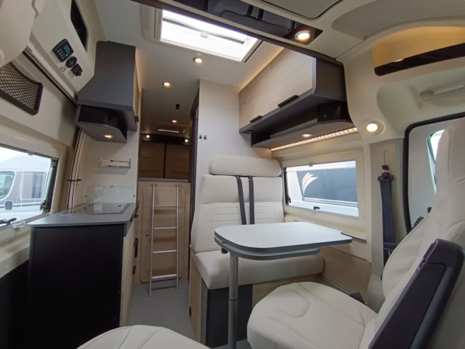 Fourgon aménagé - Dreamer - CAMPER SPORT FUN+ . - 2025