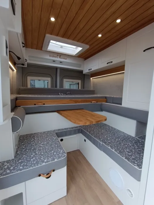 Fourgon aménagé - FREEDO - 541 HT - 2025