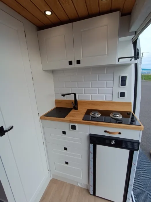 Fourgon aménagé - FREEDO - 541 HT - 2025