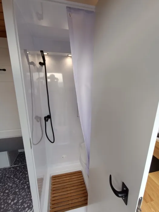 Fourgon aménagé - FREEDO - 541 HT - 2025