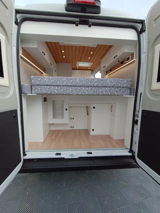 Fourgon aménagé - FREEDO - 541 HT - 2025