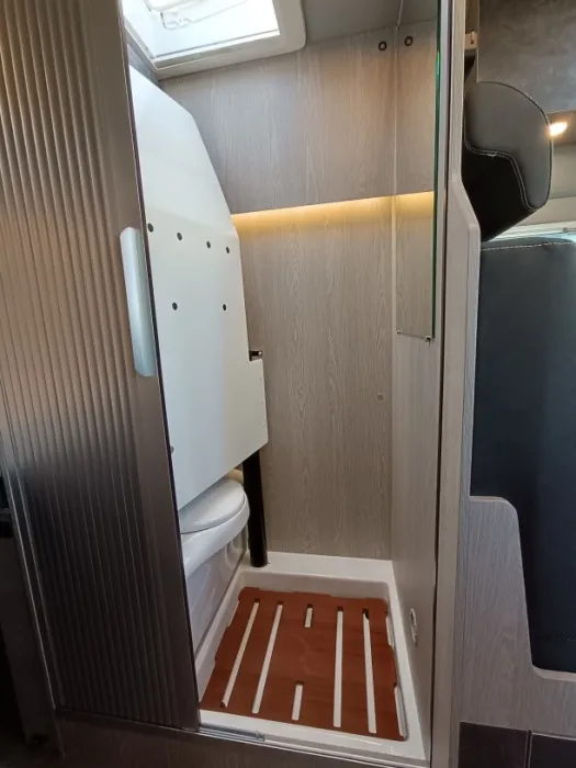 Fourgon aménagé - Robeta - HELIOS 24001072 - 2025