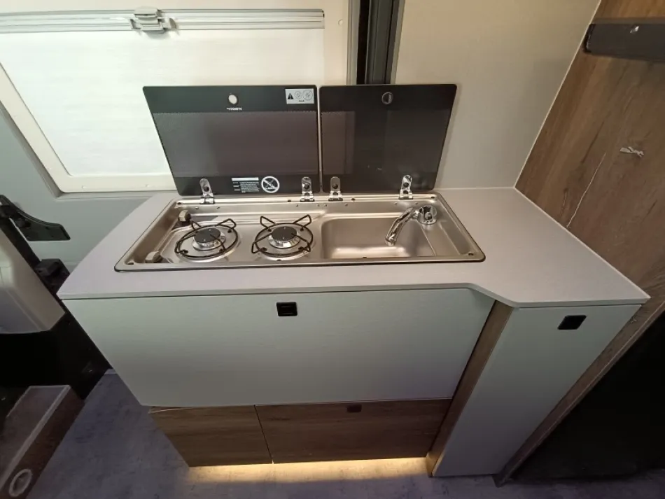 Fourgon aménagé - Robeta - HELIOS HELIOS - 2025