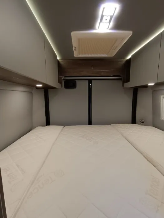 Fourgon aménagé - Robeta - HELIOS HELIOS - 2025