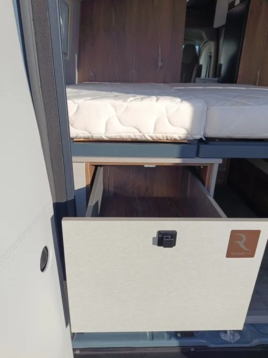 Fourgon aménagé - Robeta - HELIOS HELIOS - 2025