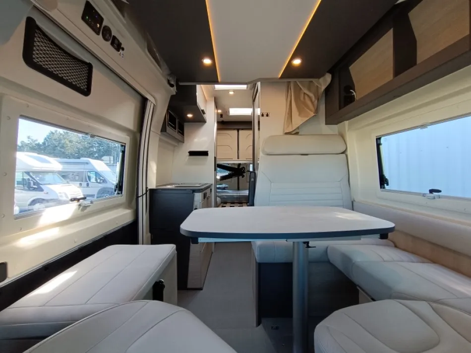 Fourgon aménagé - Dreamer - CAMPERFIVE FUN+ - 2026