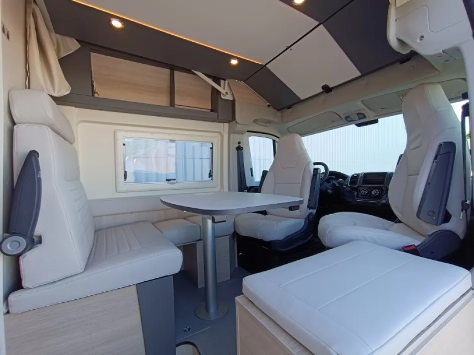 Fourgon aménagé - Dreamer - CAMPERFIVE FUN+ - 2026