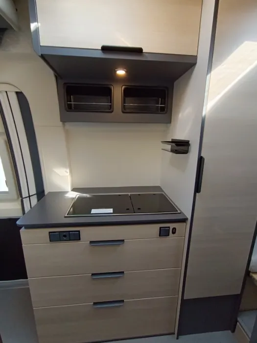 Fourgon aménagé - Dreamer - CAMPERFIVE FUN+ - 2026