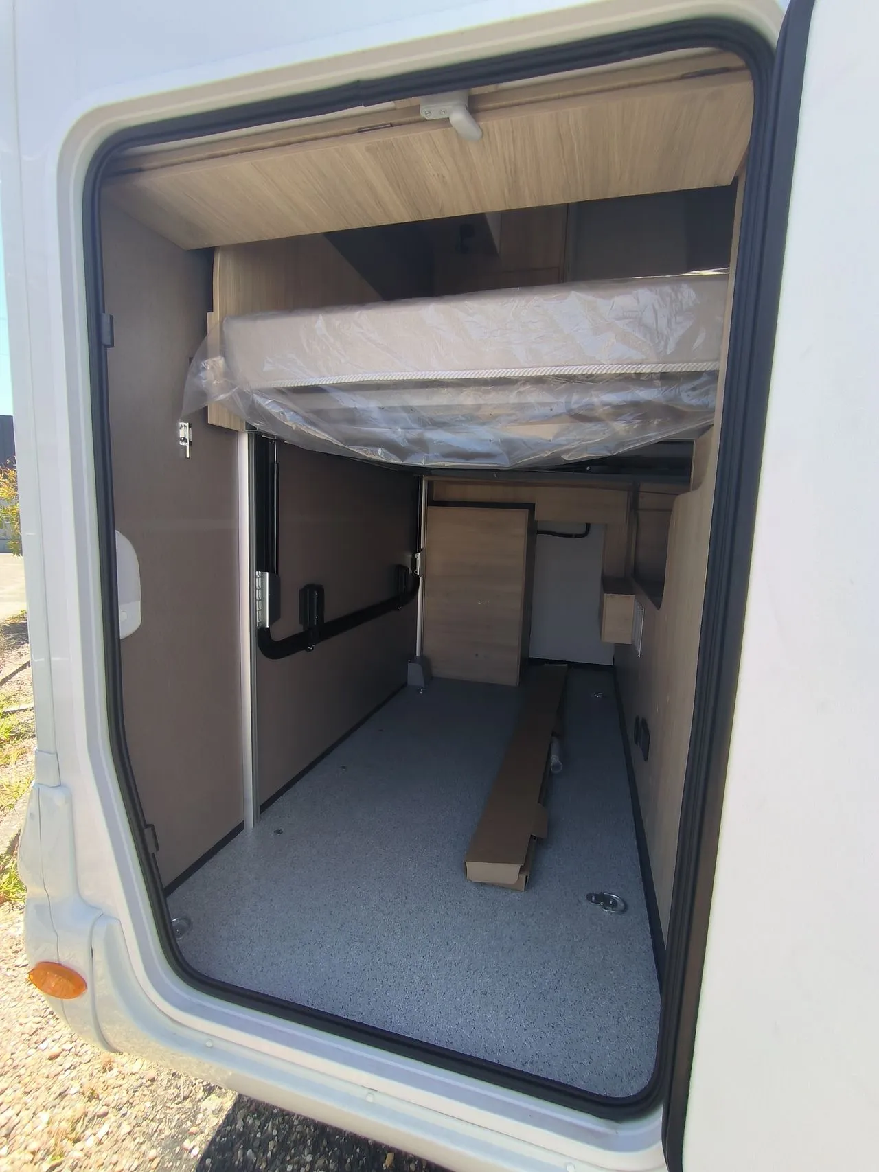 Camping-car - Challenger - 318 anniversary - 2025