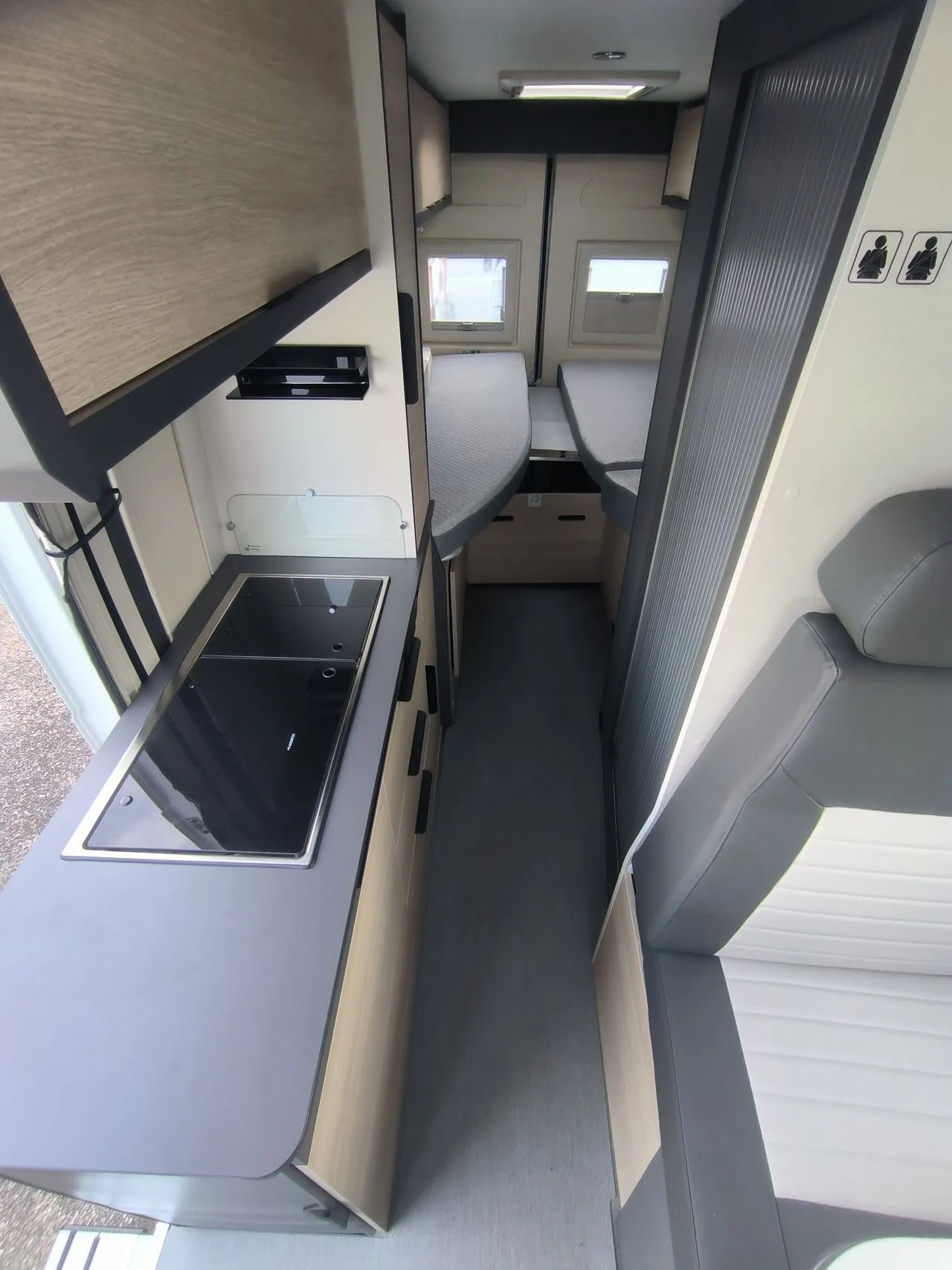 Fourgon aménagé - Dreamer - D 68 20 ANS - 2026