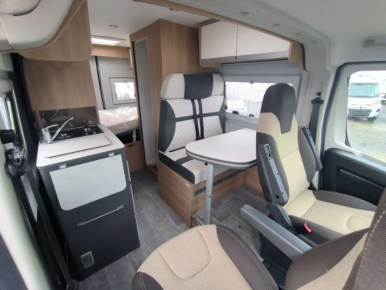 Fourgon aménagé - Giottiline - 54 T - 2025