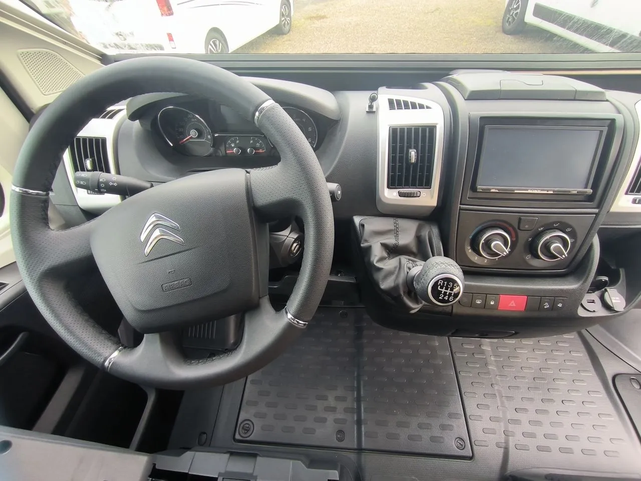 Fourgon aménagé - Giottiline - 54 T - 2025