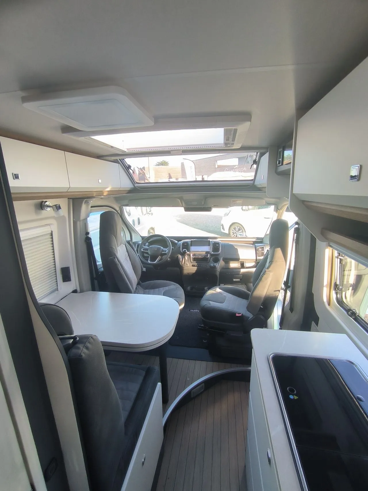 Hobby - PRESTIGE VAN FIRST EDITION 640 ET - 2026