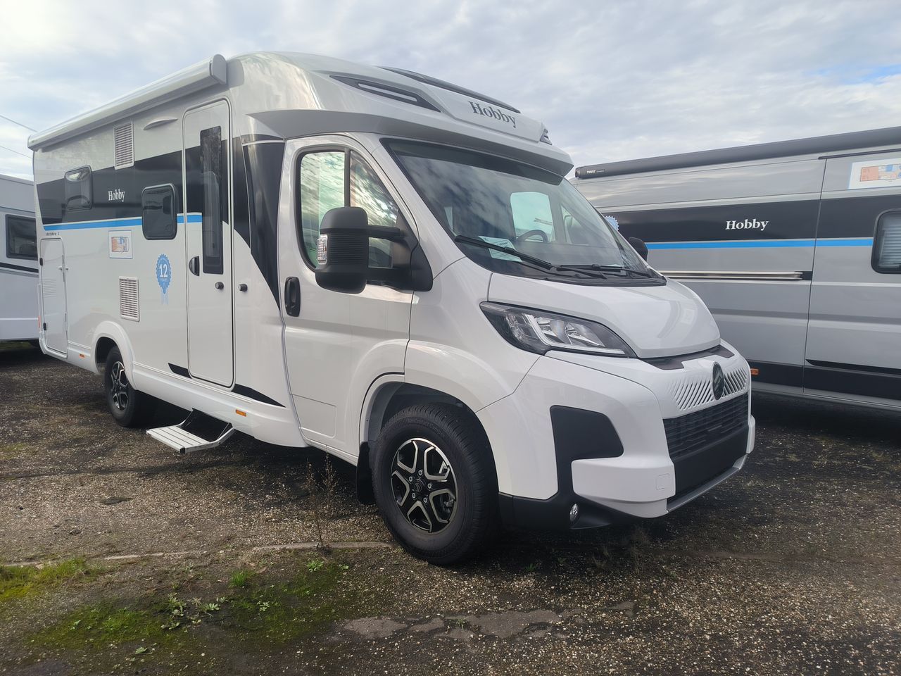 Camping-car HOBBY ONTOUR C 700 GQ