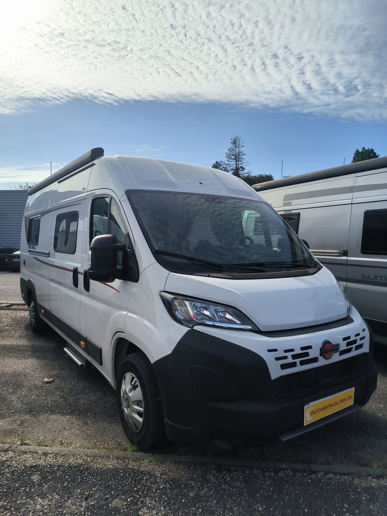 Camping-car BÜRSTNER ELISEO C 644