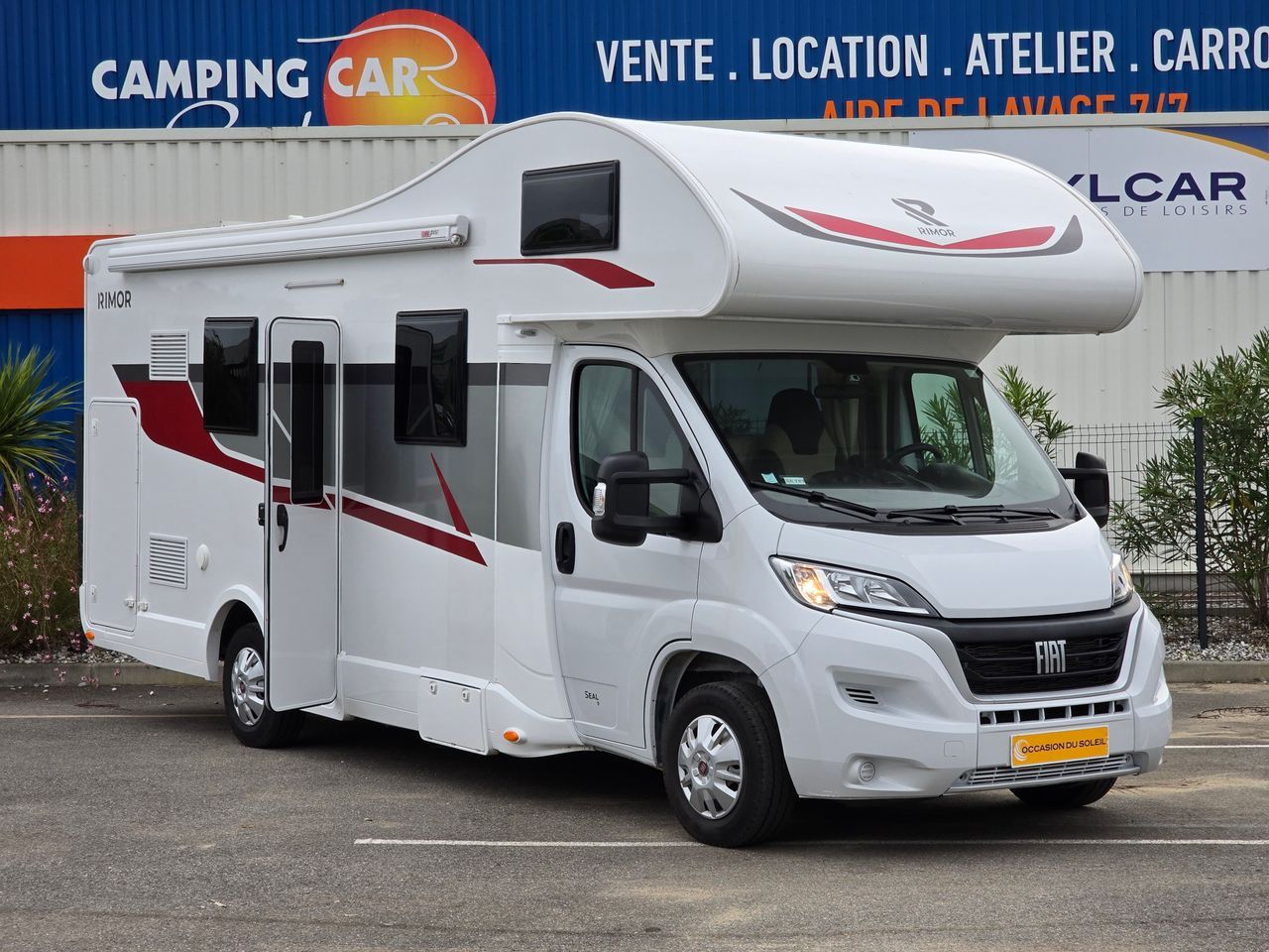 Camping-car RIMOR SEAL9