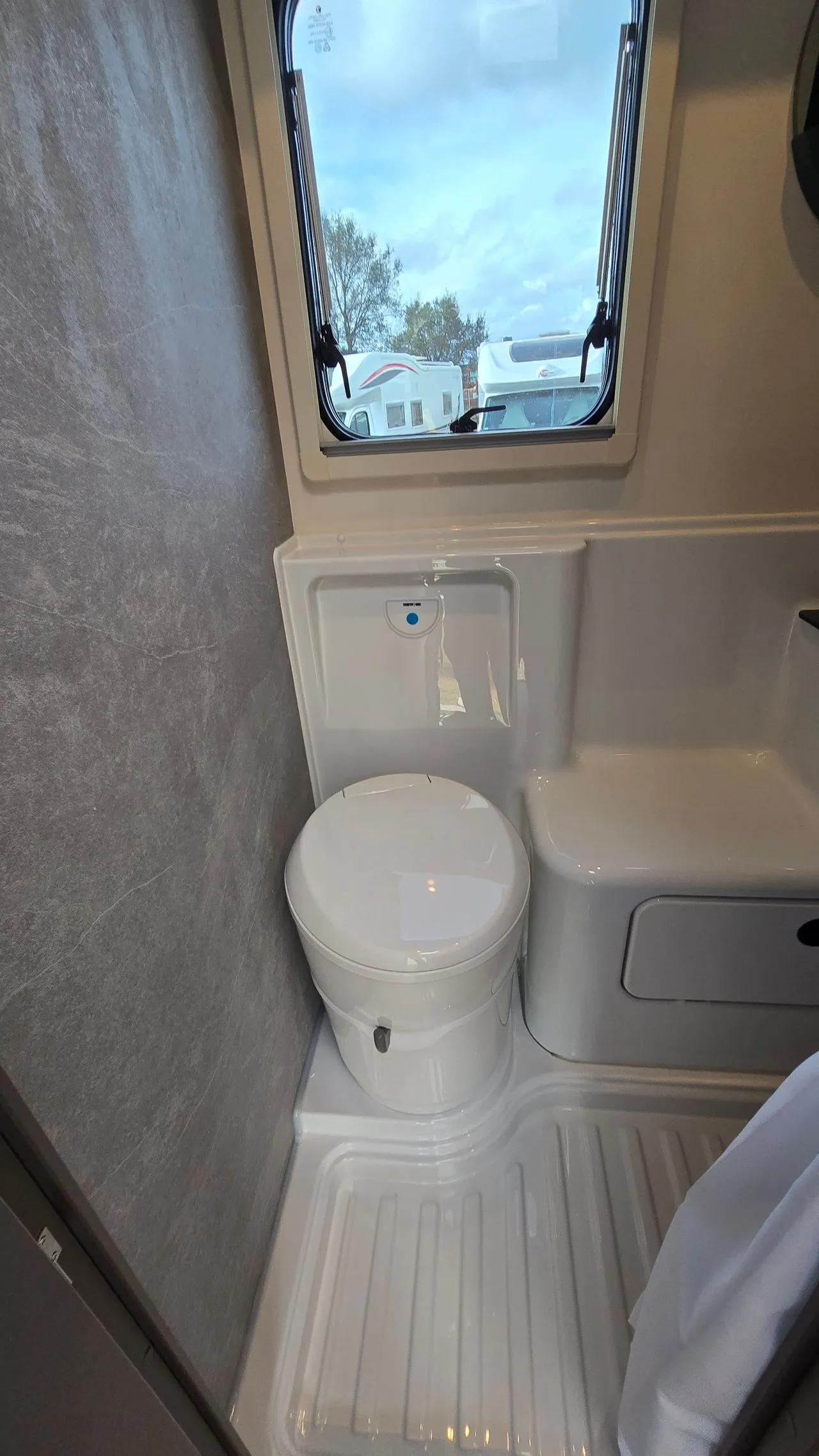 Camping-car - Rimor - KILING79 - 2025