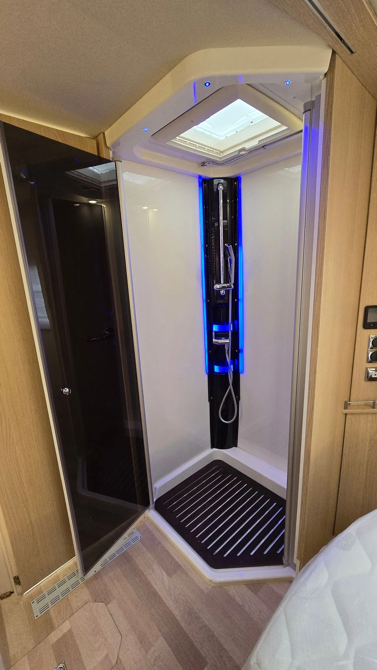 Camping-car - Autostar - PASSION I760LC - 2025