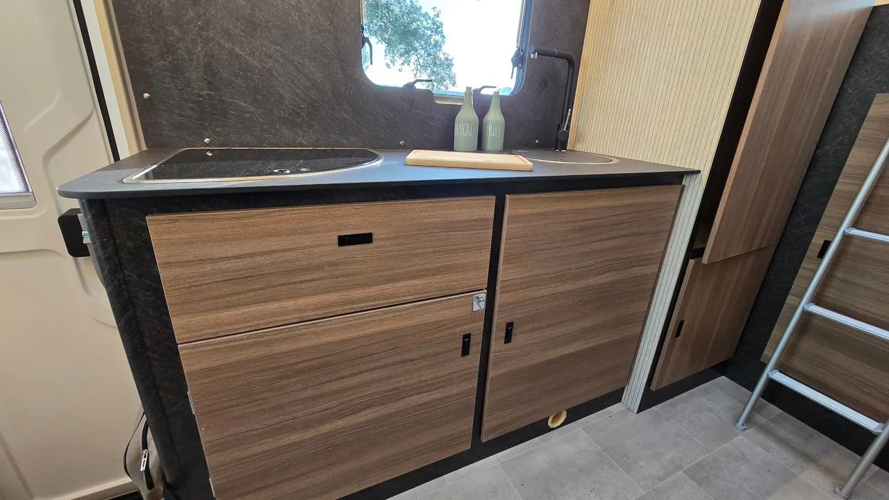 Camping-car - Rimor - SARUS5 - 2025
