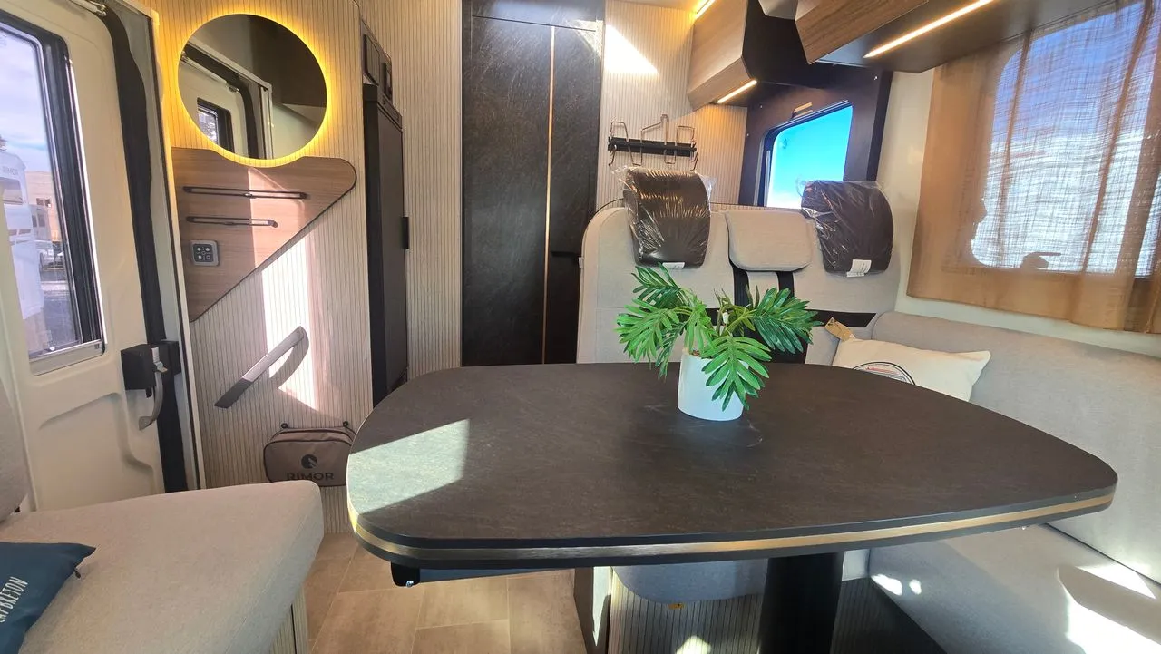 Camping-car - Rimor - SARUS68 - 2026