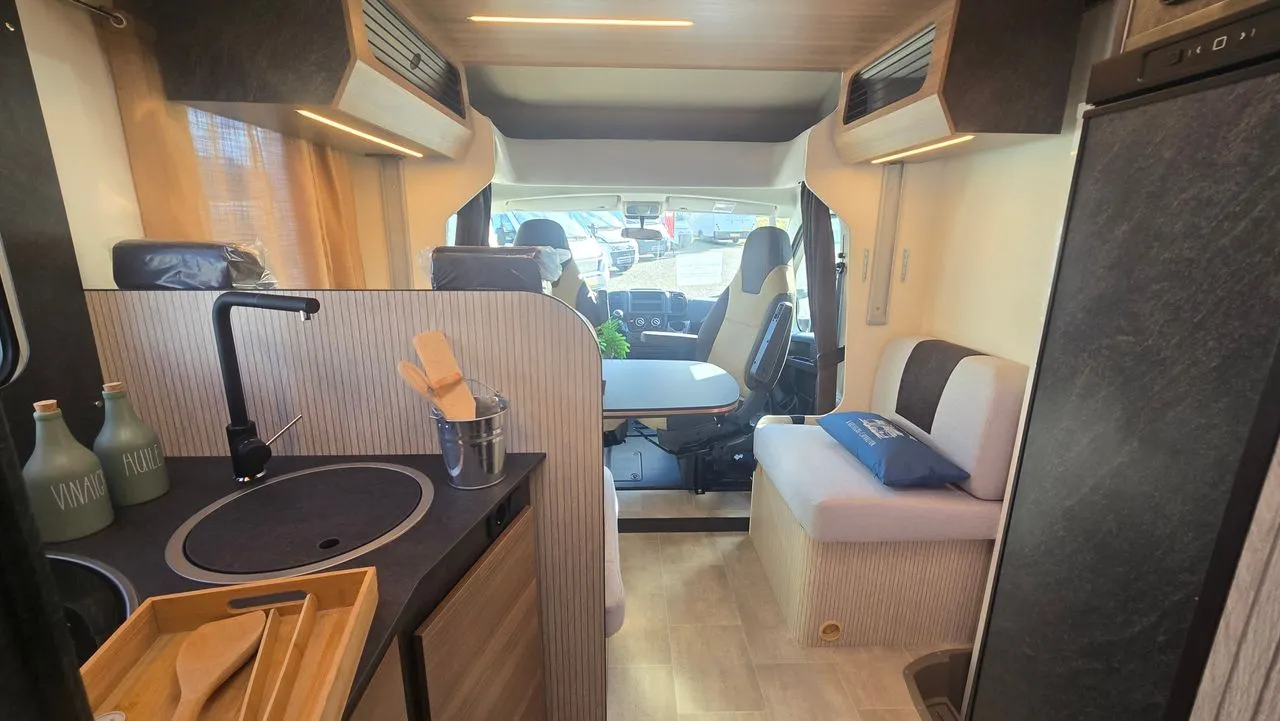 Camping-car - Rimor - SARUS68 - 2026