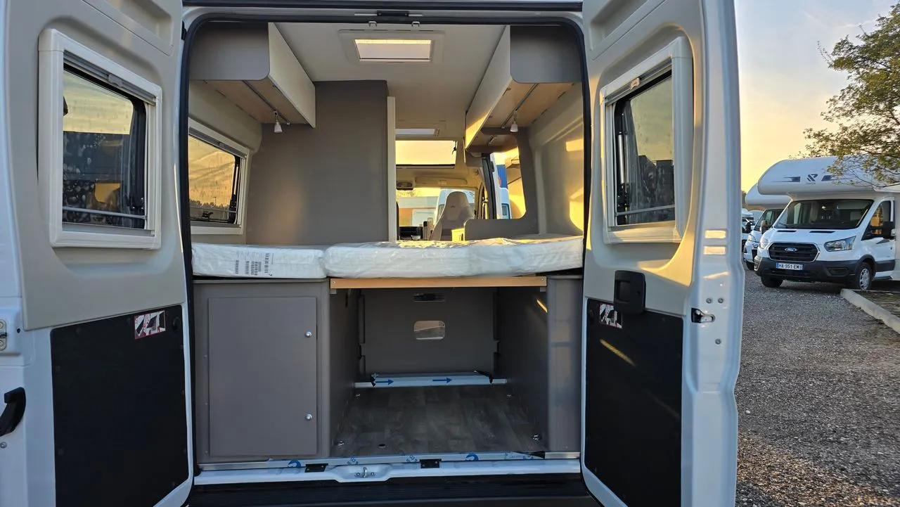 Fourgon aménagé - LMC - 600 - 2025