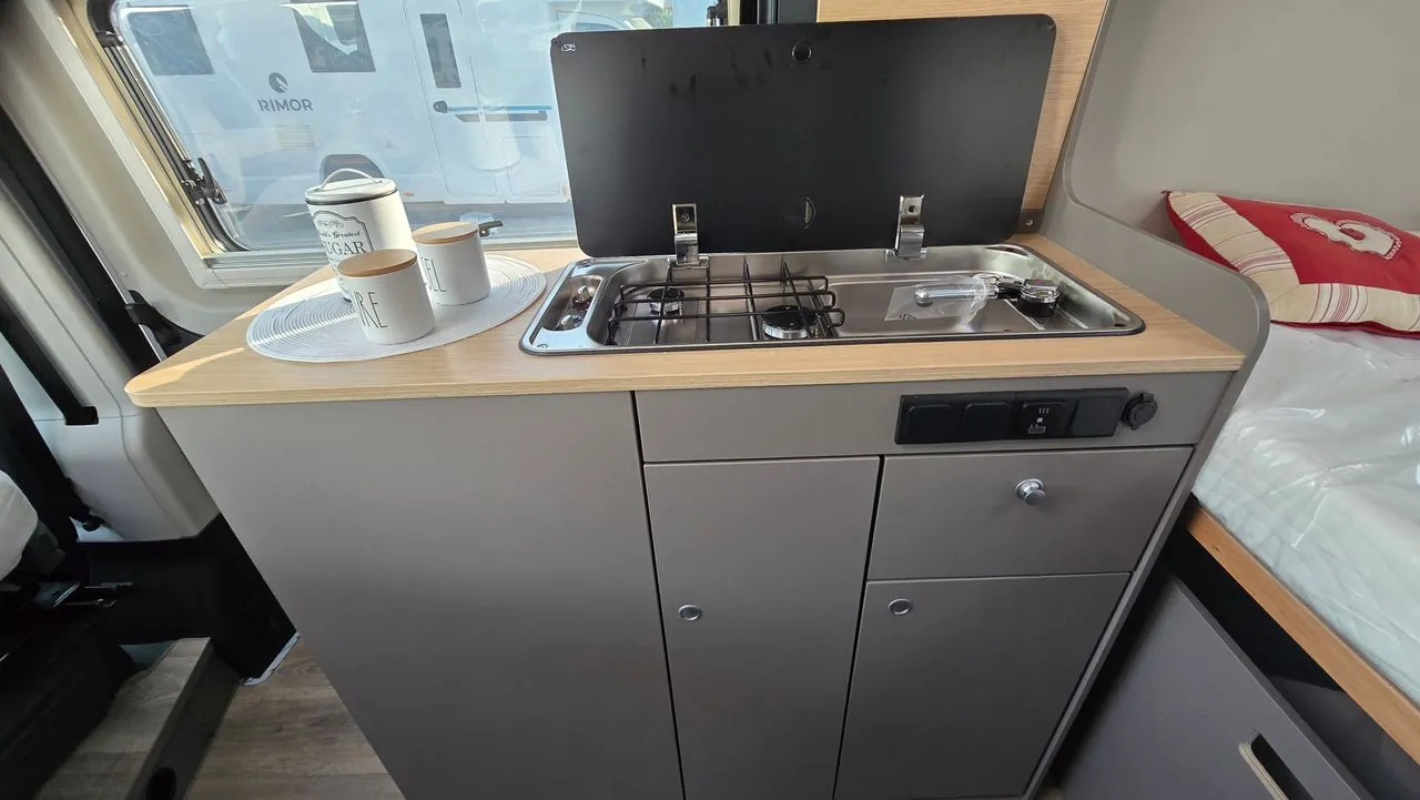 Fourgon aménagé - LMC - groupe HYMER 541 - 2025