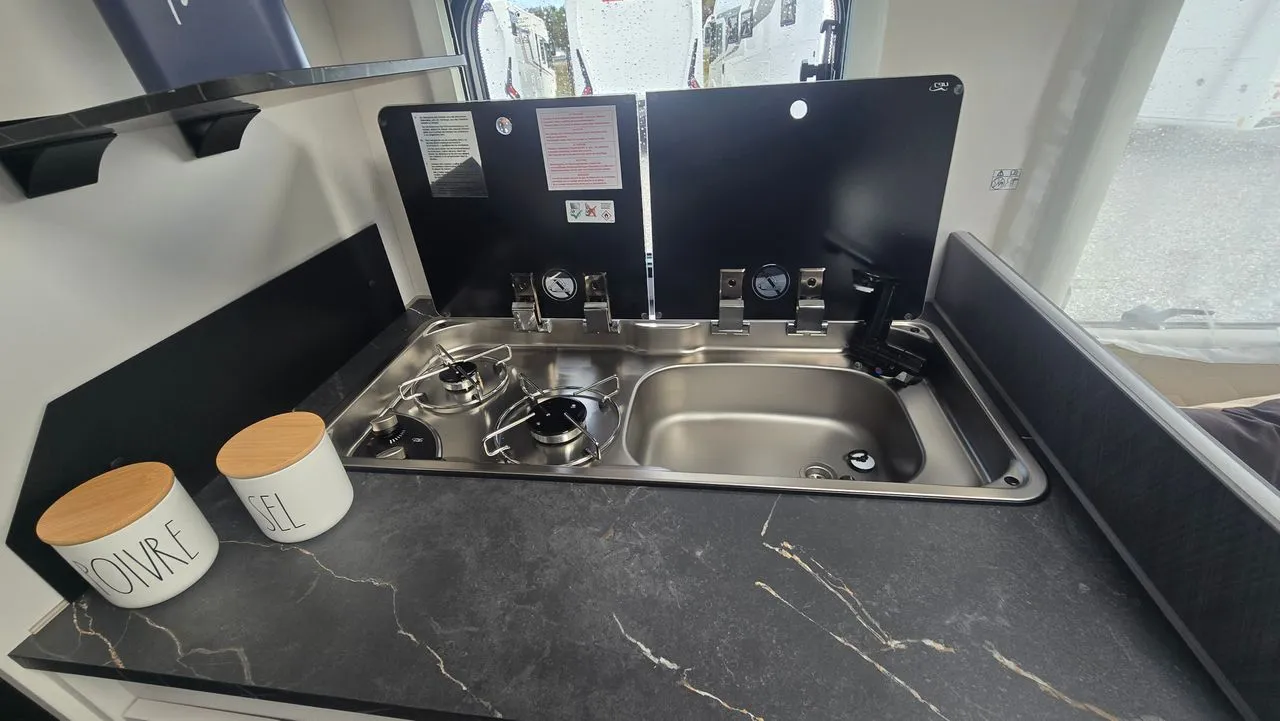 Camping-car - Etrusco - SLIM COMPACT lit jumeaux boite auto - 2026