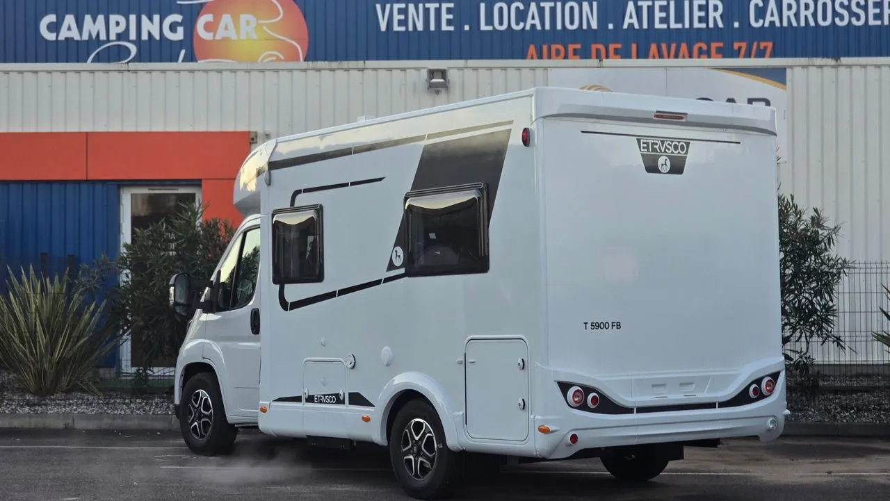 Camping-car - Etrusco - T5900FB lit française/pavillon - 2026