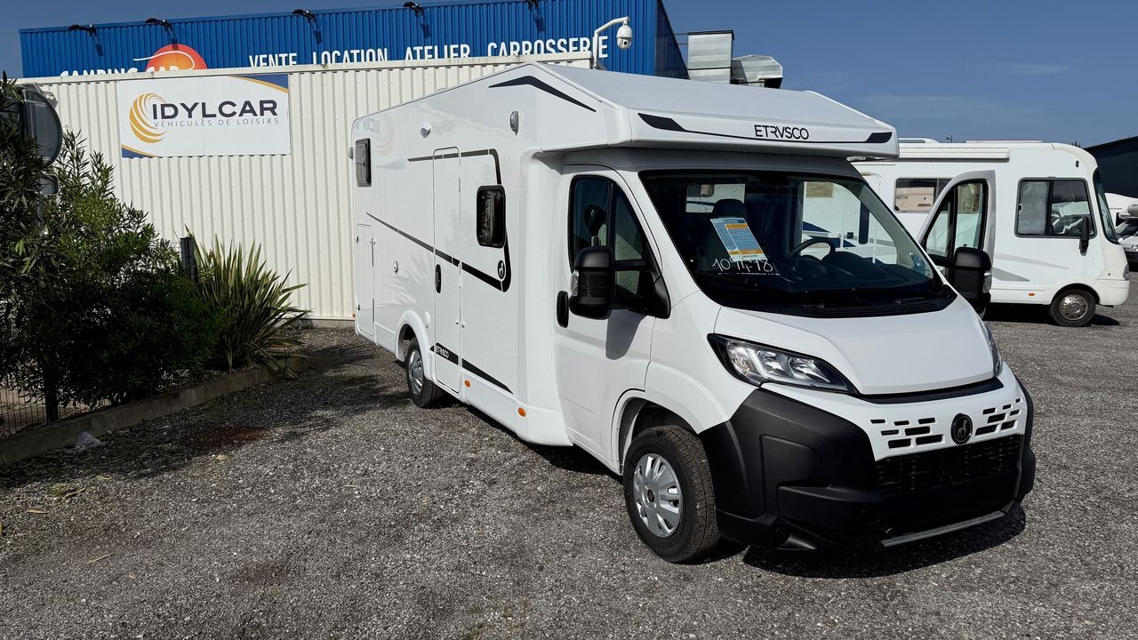 Camping-car ETRUSCO T6.9 BB