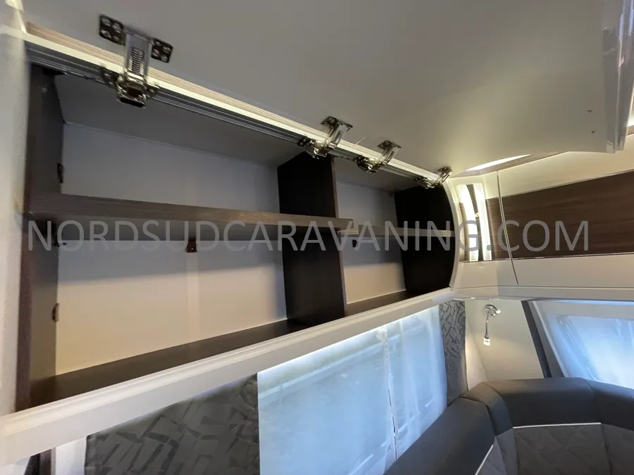 Caravane - Hobby - 720 WQC Prestige - 2025