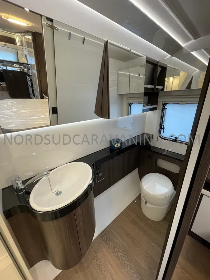 Caravane - Hobby - 720 WQC Prestige - 2025
