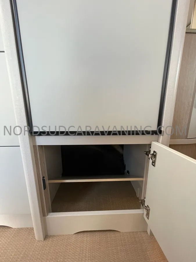 Caravane - Burstner - Premio 460 TS Skyline - PROMO - 2025