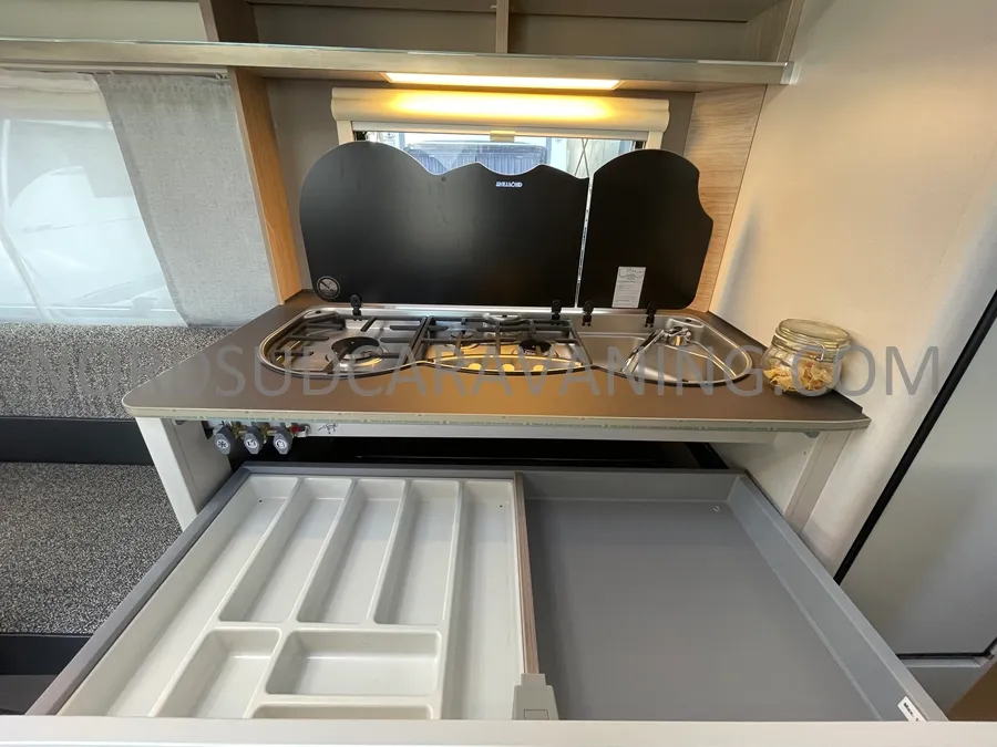 Caravane - Burstner - Premio 460 TS Skyline - PROMO - 2025