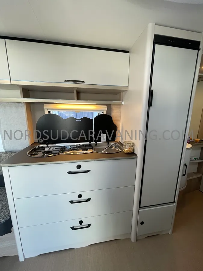 Caravane - Burstner - Premio 460 TS Skyline - PROMO - 2025