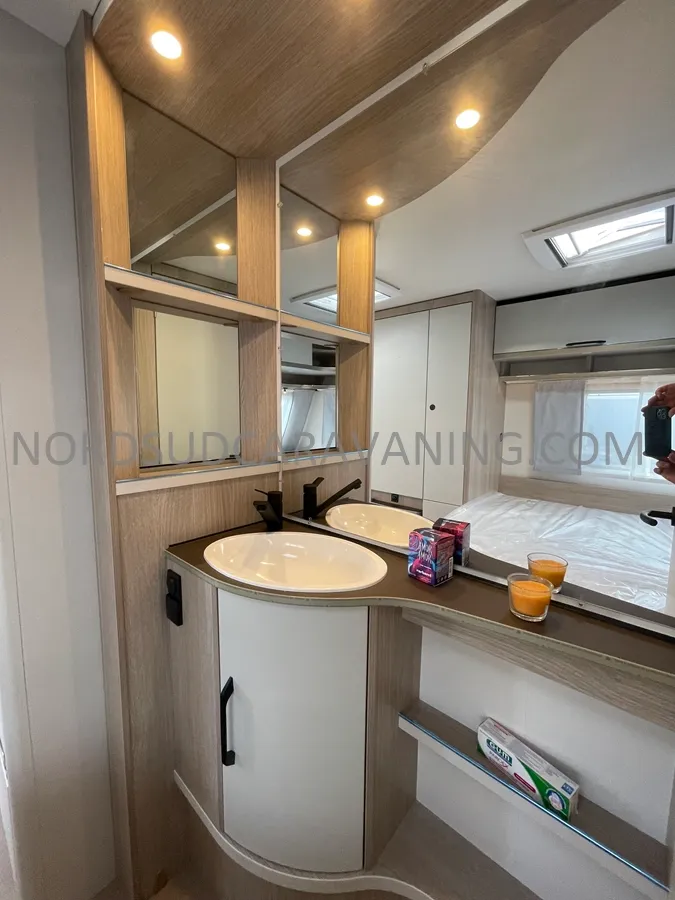 Caravane - Burstner - Premio 460 TS Skyline - PROMO - 2025