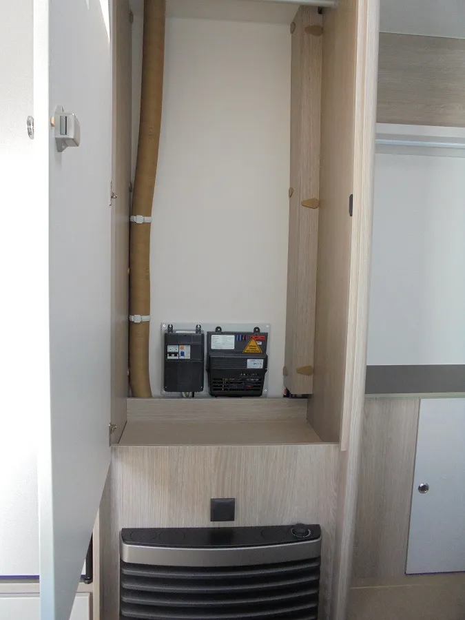 Caravane - Burstner - Premio Life 425 TS - 2025