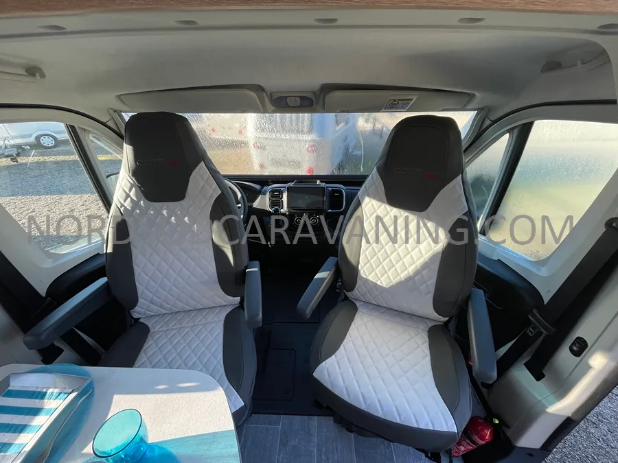 Fourgon aménagé - Giottiline - 54T 1ERE EDITION - BOITE AUTO - 2026