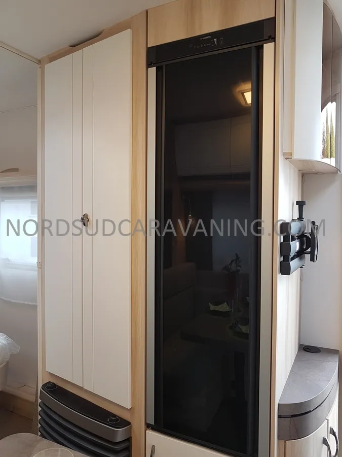 Caravane - Hobby - 460 SFF DE LUXE - 2026