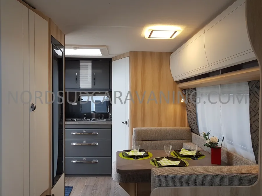Caravane - Hobby - 460 SFF DE LUXE - 2026
