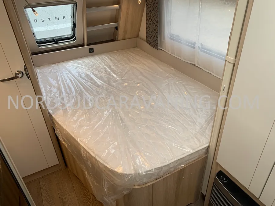 Caravane - Hobby - 460 UFE de Luxe - 2026