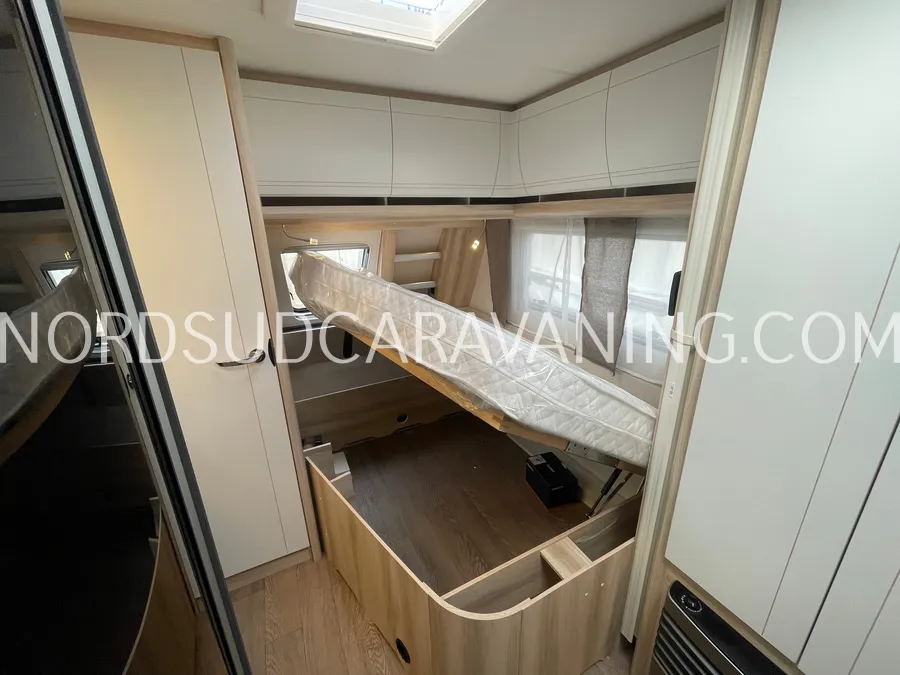 Caravane - Hobby - 460 UFE de Luxe - 2026