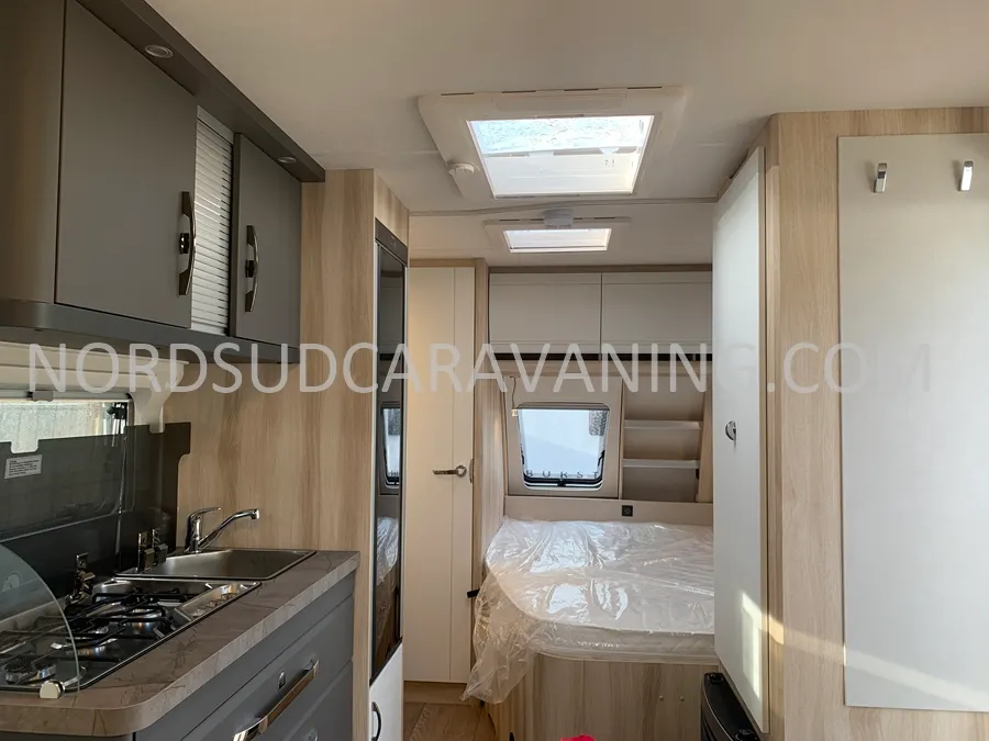 Caravane - Hobby - 460 UFE de Luxe - 2026