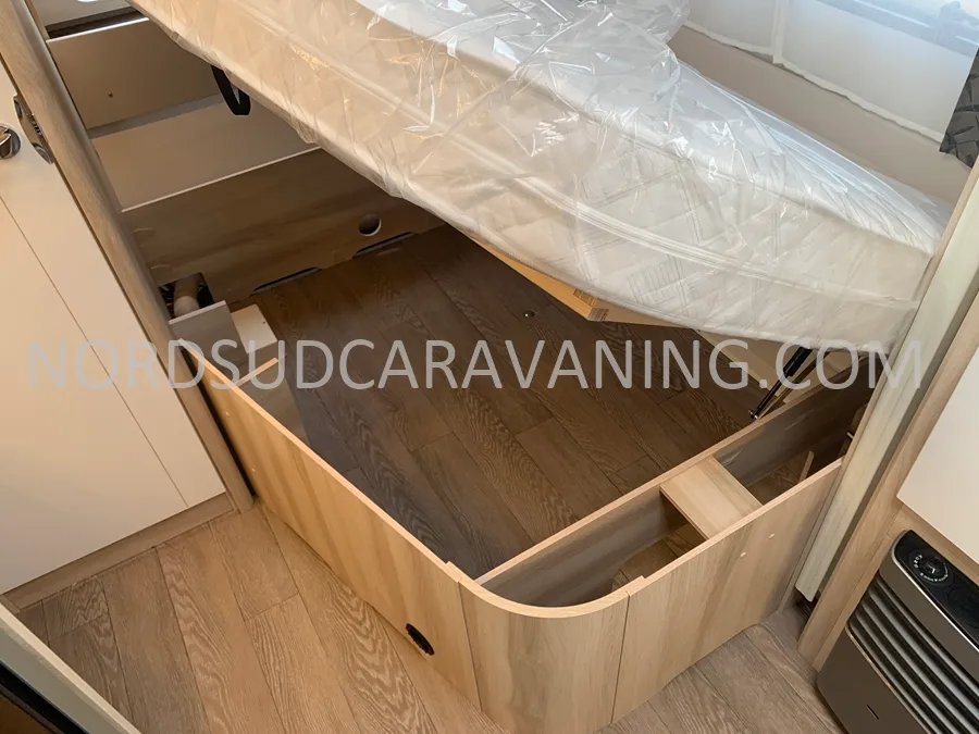 Caravane - Hobby - 460 UFE de Luxe - 2026
