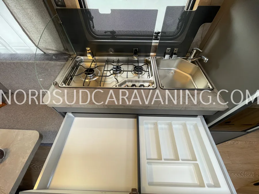 Caravane - Hobby - 460 UFE de Luxe - 2026