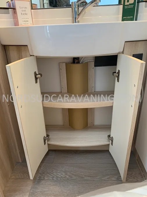 Caravane - Hobby - 460 UFE de Luxe - 2026