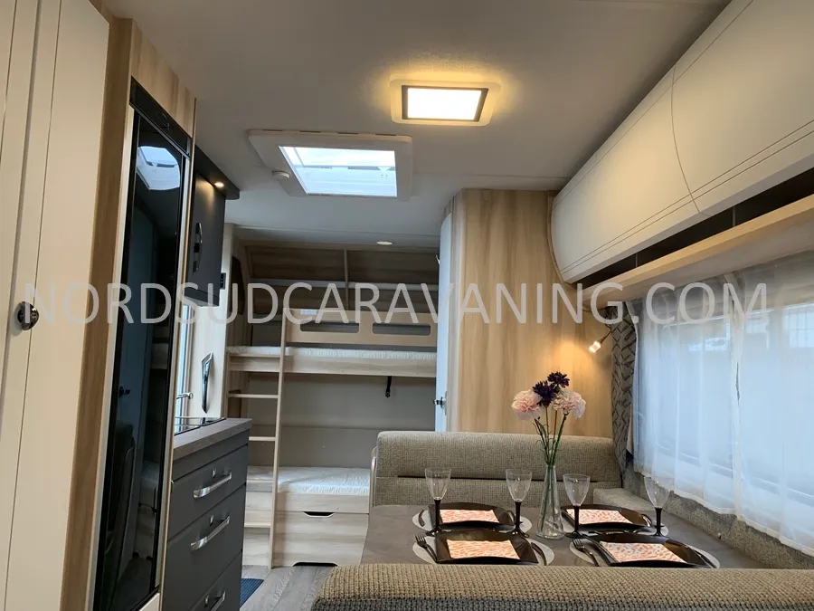 Caravane - Hobby - 490 KMF de Luxe - 2026